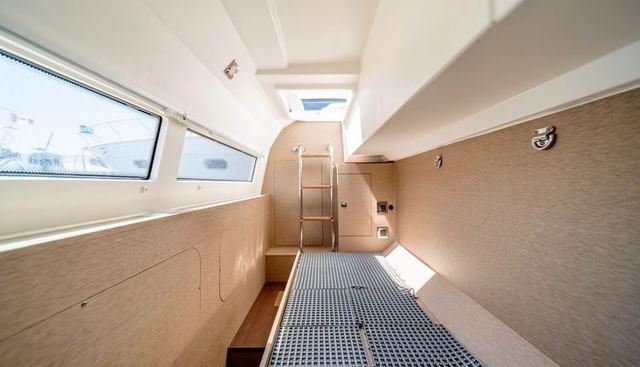 V & A yacht for sale 33