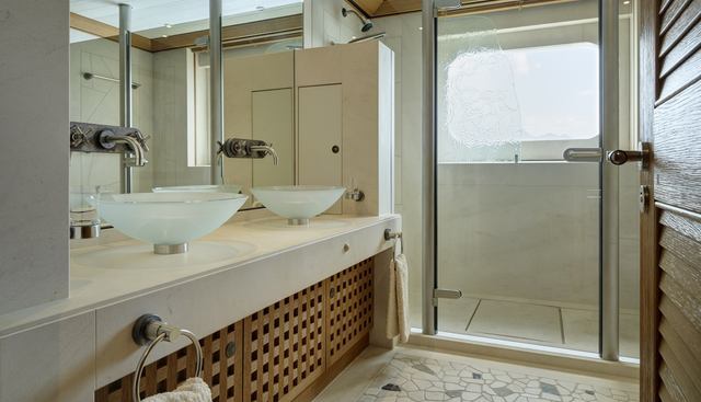 Pelorus yacht for sale 20