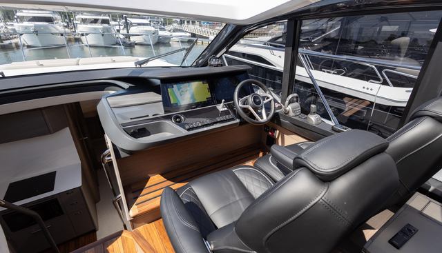 V50960 - 3 CABIN DECK VERSION yacht for sale 27