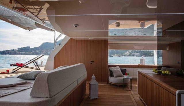 MANGUSTA GRANSPORT 45 yacht for sale 35