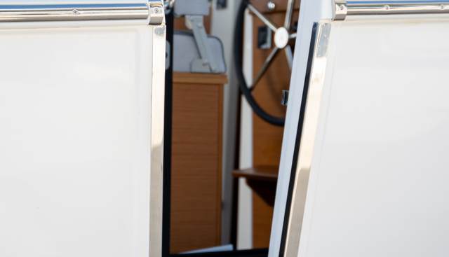 noname yacht for sale 17