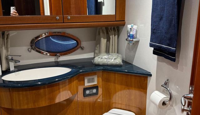 MILLENNIUM yacht for sale 19