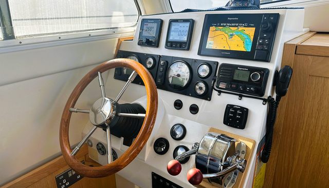 noname yacht for sale 14