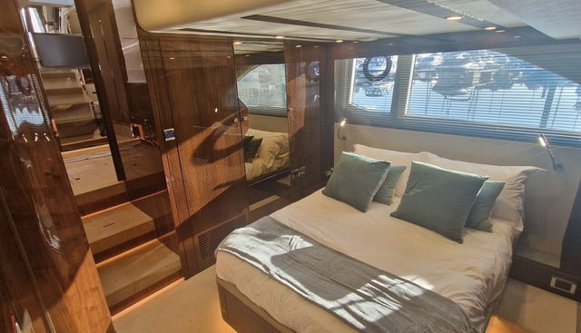 Volvo IPS & DPS yacht for sale 34