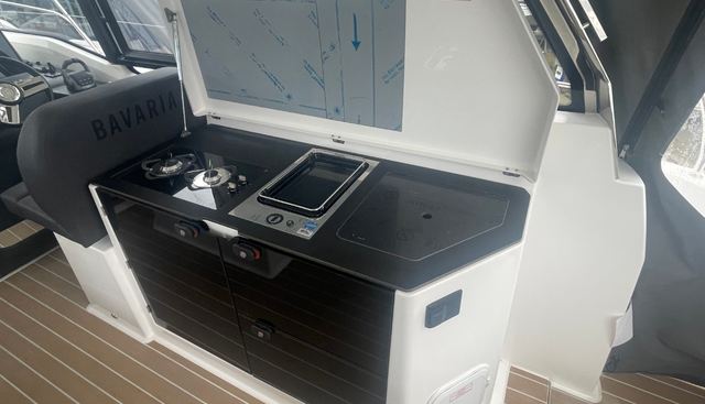 SR38HT #099 yacht for sale 5
