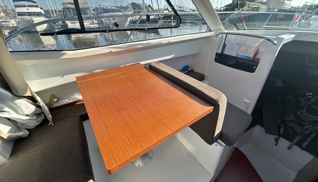 Syntagma yacht for sale 18