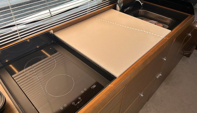 Folly Five yacht for sale 30