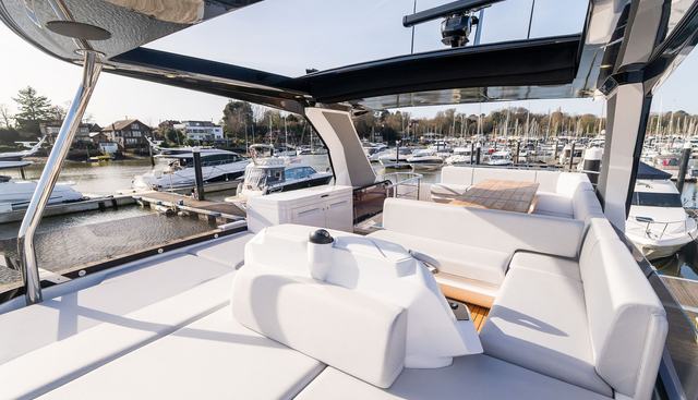 3102668 yacht for sale 12