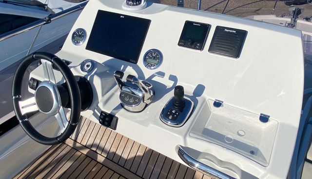 noname yacht for sale 12