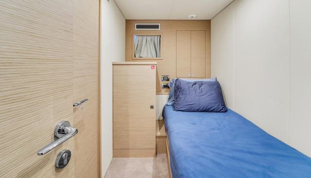 AURORA yacht for sale 40