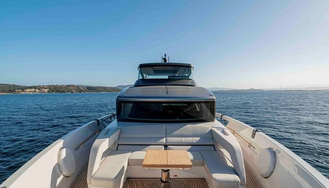 FIREFLY yacht for sale 20