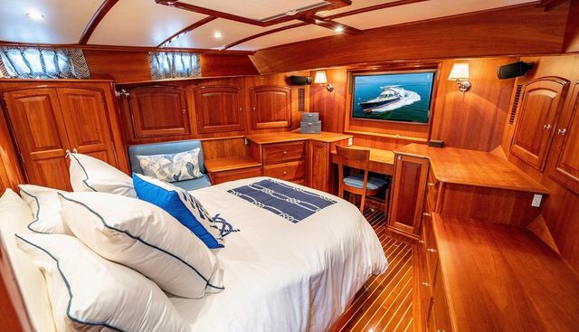 THREE ACES yacht for sale 17