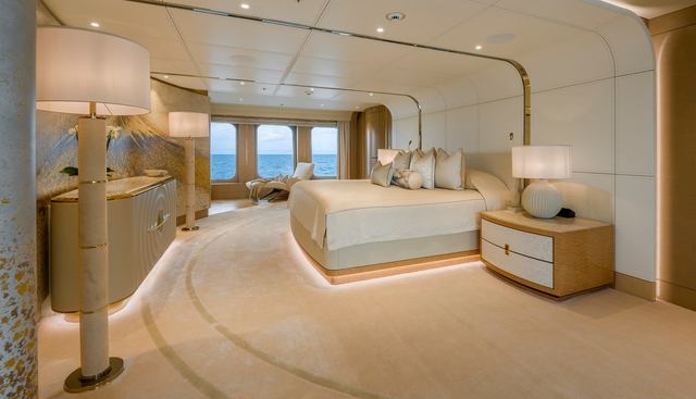 NENINKA yacht for sale 12