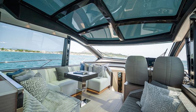 SERENITY OF LIVERPOOL yacht for sale 12
