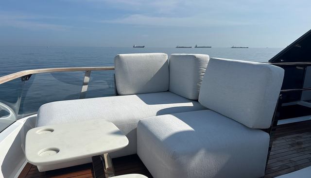 FAIRLINE SQUADRON yacht for sale 27