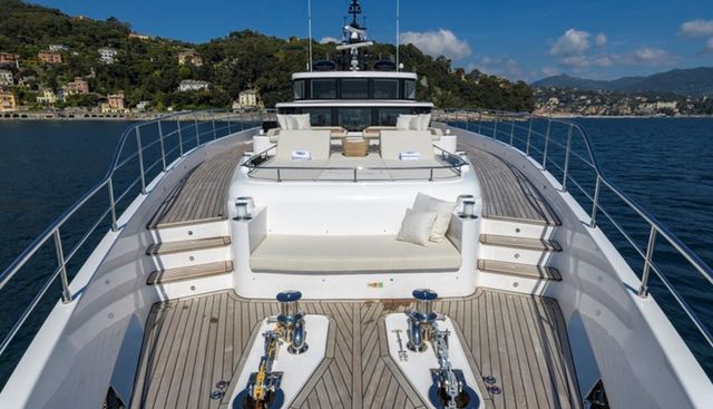 Big M yacht for sale 25