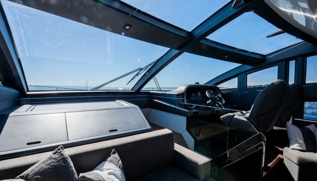 BQ2 yacht for sale 29