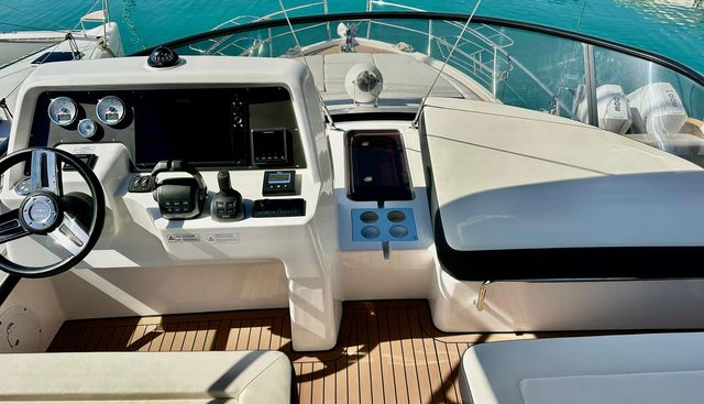 LADY V yacht for sale 9