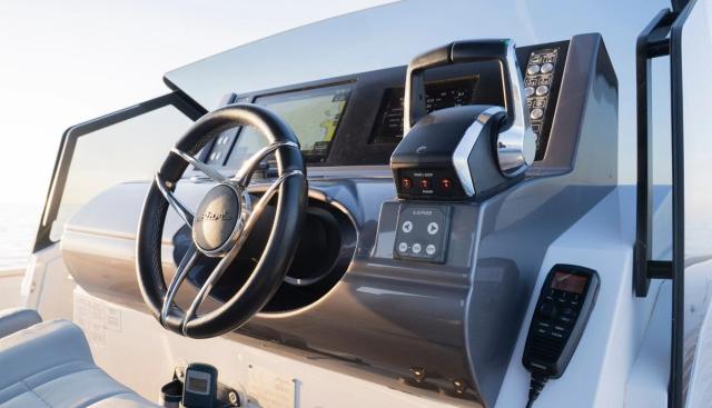 VIRAGE OF LONDON  yacht for sale 10