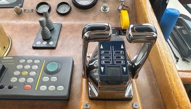 Day Light yacht for sale 14