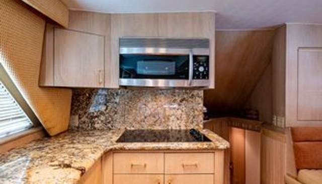 ENCHANTRESS yacht for sale 27