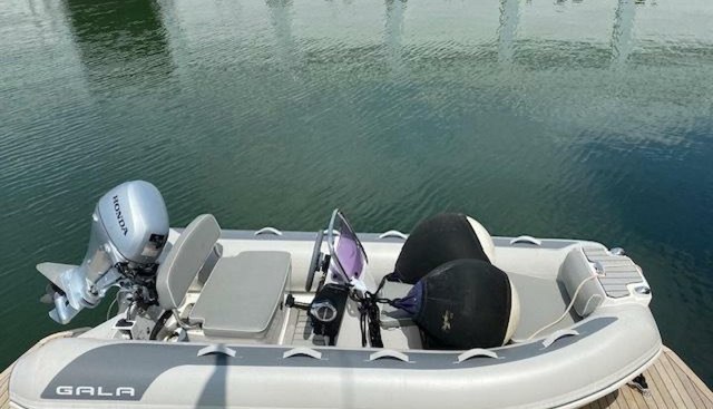 7th Heaven yacht for sale 10