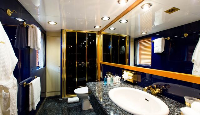 Esmeralda yacht for sale 23