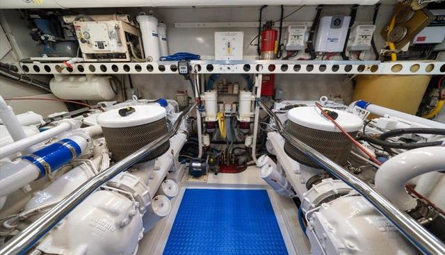 Octopi yacht for sale 38