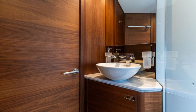 DIVERSITY yacht for sale 42