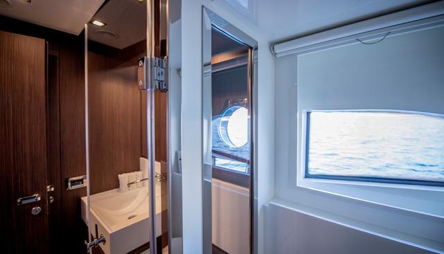 Wildone yacht for sale 18