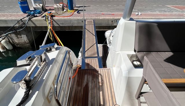 P630 yacht for sale 14