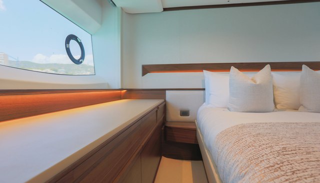 noname yacht for sale 30