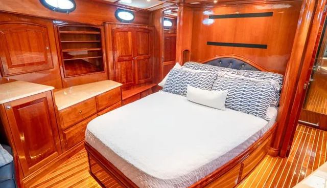 Sapphire II yacht for sale 14