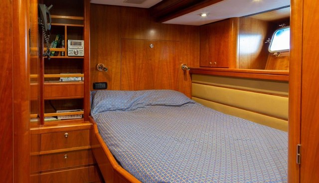 MAVERICK yacht for sale 34