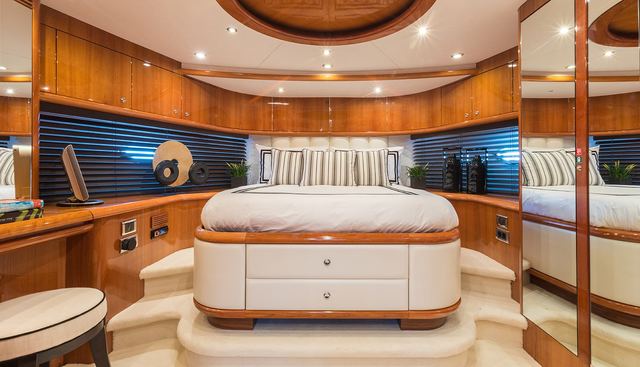 WINNING STREAK yacht for sale 14