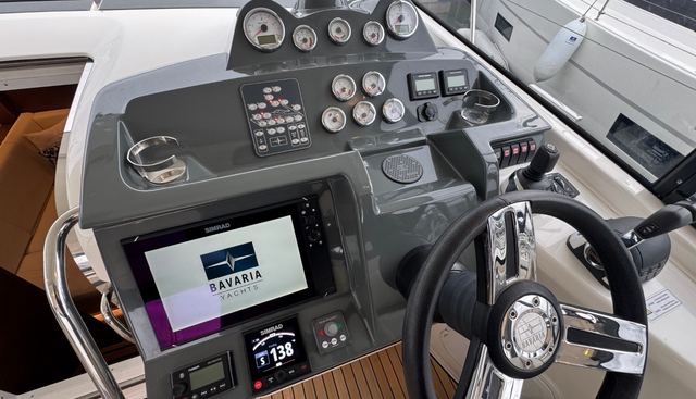Dirham yacht for sale 12