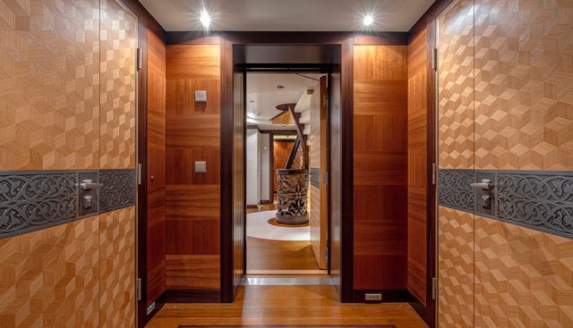 KAISER yacht for sale 23