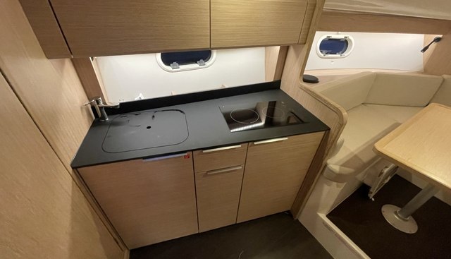 Vortex yacht for sale 15