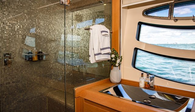 Dorothy Ann yacht for sale 13