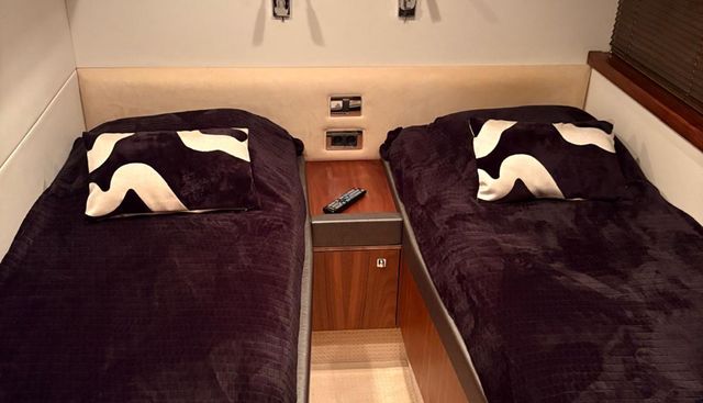 JUNE yacht for sale 14