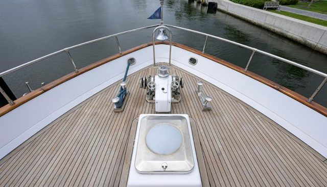 Cipango yacht for sale 32