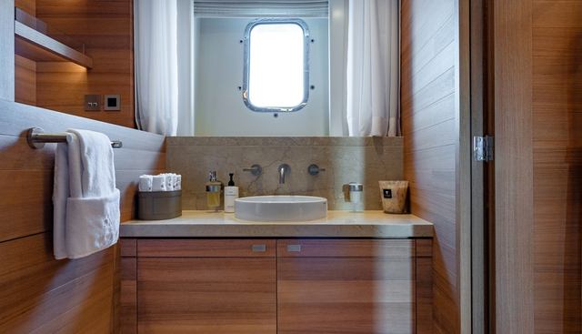 BIJIN yacht for sale 17