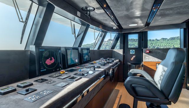 MERELEY I yacht for sale 47
