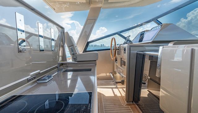 SPIN yacht for sale 24