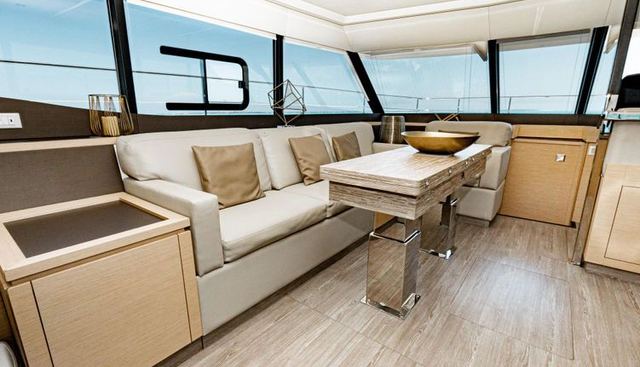 Libert'e yacht for sale 19