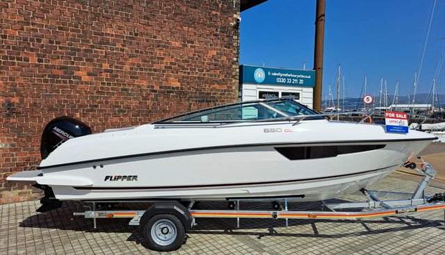 F650 yacht for sale 9