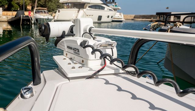 EITHER/OR yacht for sale 25