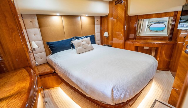 ELIZEE yacht for sale 34