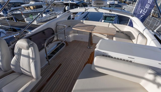 F50235 yacht for sale 29