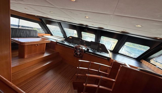 SUNRISE yacht for sale 28